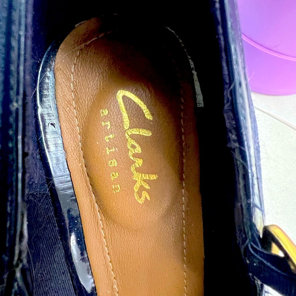 US 9.5 Chorus Tempo Navy Suede Pumps - Picture 4 of 4